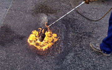 Monken Hadley flat roofing repairs